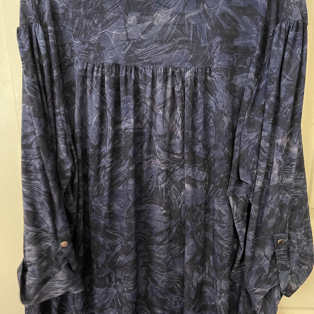 Avenue 26/28, Tunic rolls sleeve, navy blue, beautiful dressy top